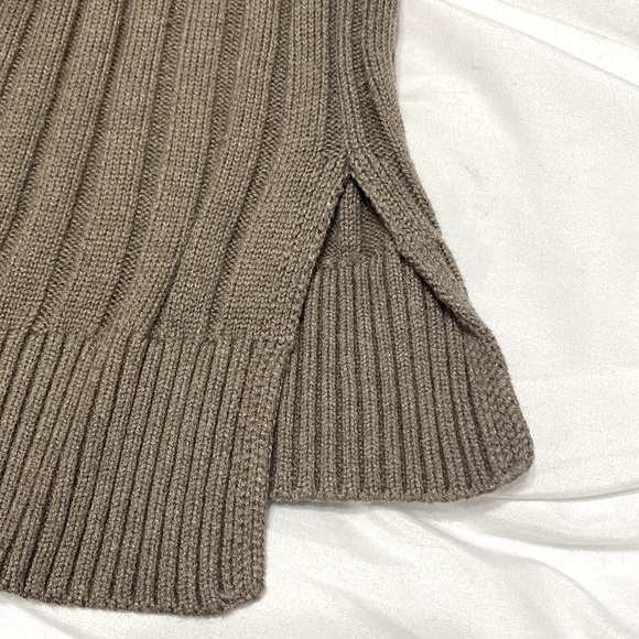 White House Black Market long sleeve ribbed tunic. Taupe color. Women’s M Petite - Picture 9 of 12